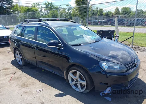 2011 Volkswagen Jetta Sportwagen 2.0L Tdi from USA, damaged, VIN 3VWPL7AJ3BM690510